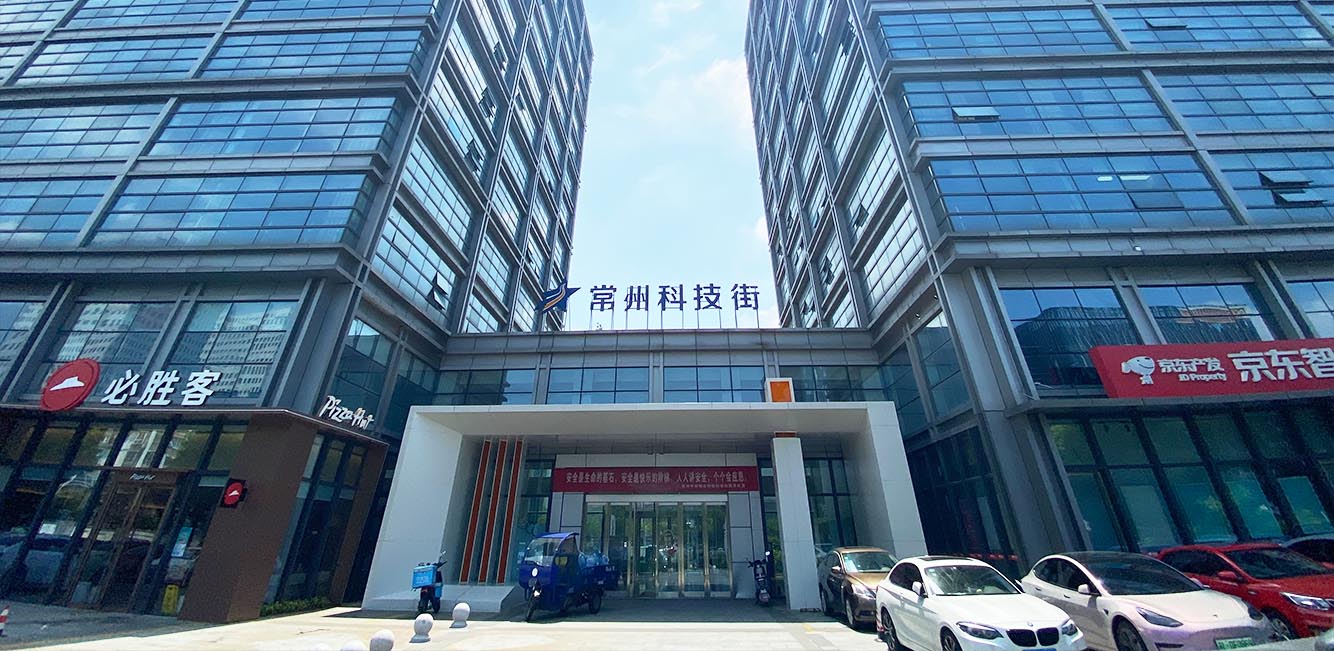 走進(jin)領輝(hui)